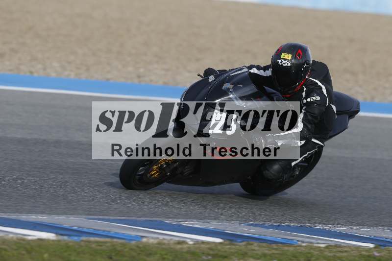 /Archiv-2024/01 26.-28.01.2024 Moto Center Thun Jerez/Gruppe gruen-green/229